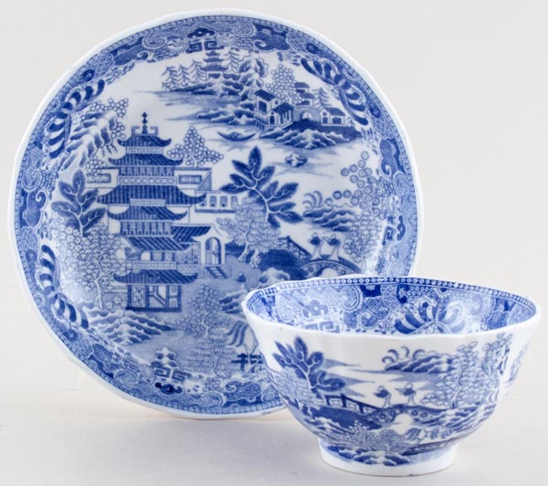 Teabowl and Saucer c1810